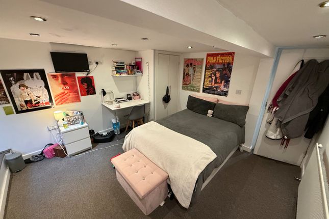 Hessle View, Leeds photo 5