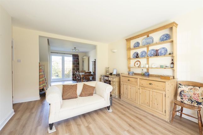 8, Moorland Road, Harpenden photo 4