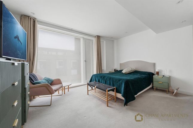 zoopla, 45, Hirst Court, Gatliff Road, London photo 4