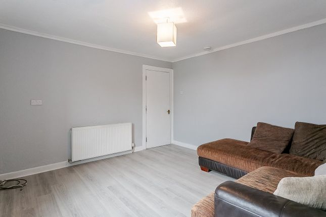 30/4, Duddingston Mills, Edinburgh photo 4