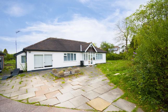 Thumbnail Detached bungalow to rent in Regent Close, Bramhall, Stockport