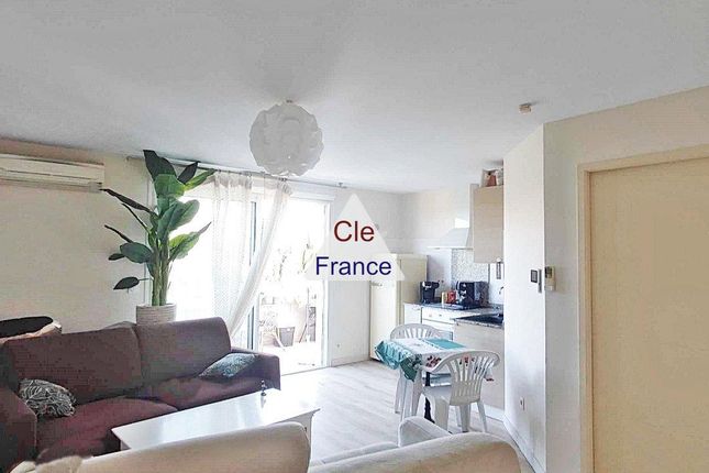 Apartment for sale in Perpignan, Languedoc-Roussillon, 66000, France