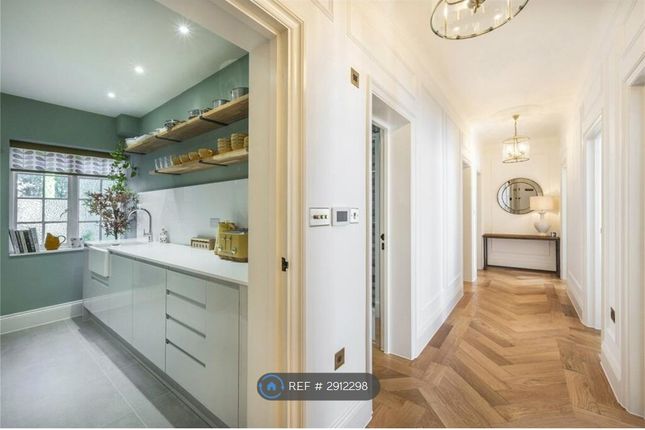 Flat, Montrose Court Finchley Road, London photo 4