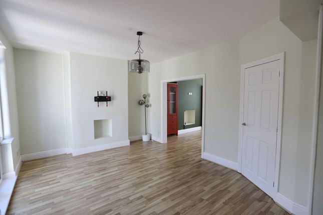 37 Milton Road, Manchester photo 5