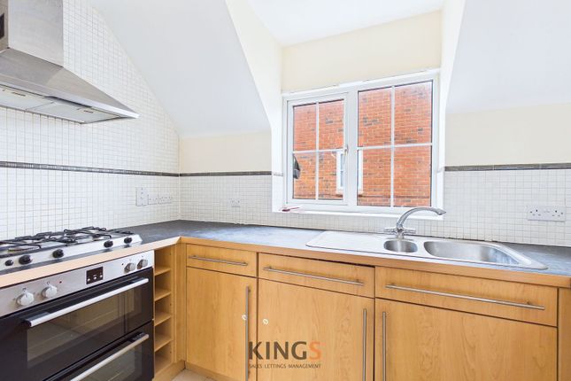 37 Tiger Moth Way, Hatfield photo 3