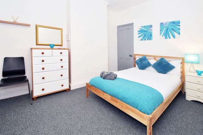 Shared accommodation to rent in Hanley Road, Stoke On Trent