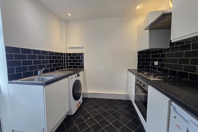 657, South Ninth Street, Milton Keynes photo 4