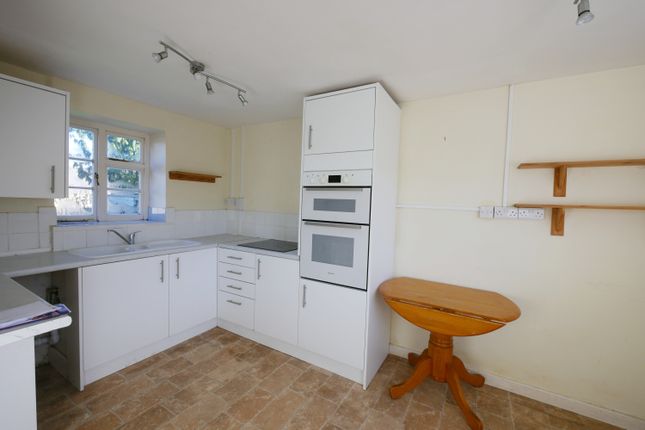 Detached house to rent in Penhill, Colesbourne, Cheltenham