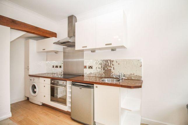 24, Bertha Street, Leeds photo 2
