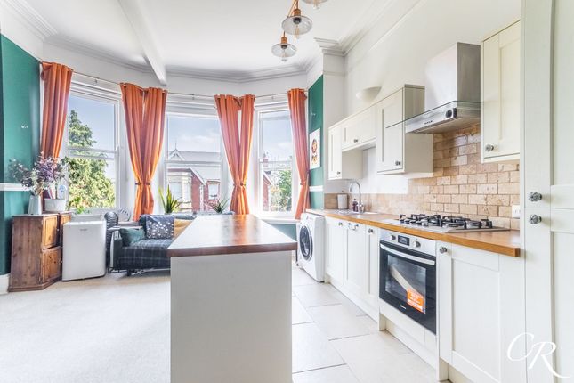Flat 5, 33 St. Stephens Road, Cheltenham photo 4