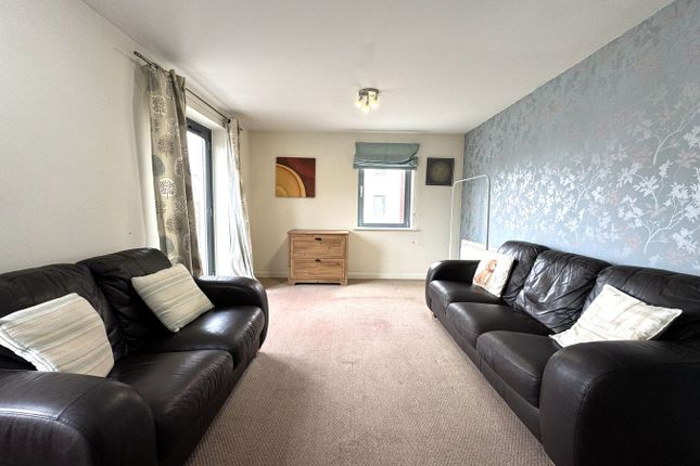 St Christophers Court, Swansea photo 4