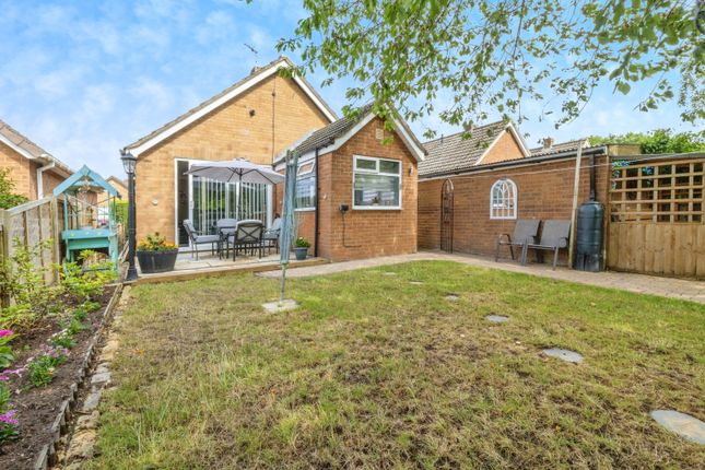 2-bed other on 9, Meadowlake Crescent, Lincoln, £215,000
