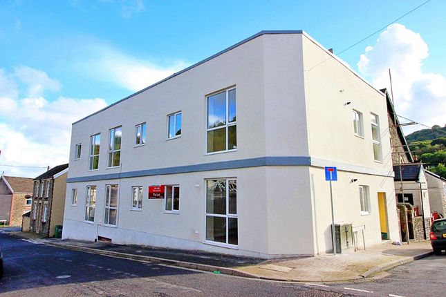 Flat 4, 14, Jenkins Street, Pontypridd photo 5