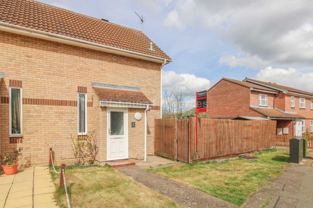 End terrace house to rent in Mulberry Way, Ely CB7