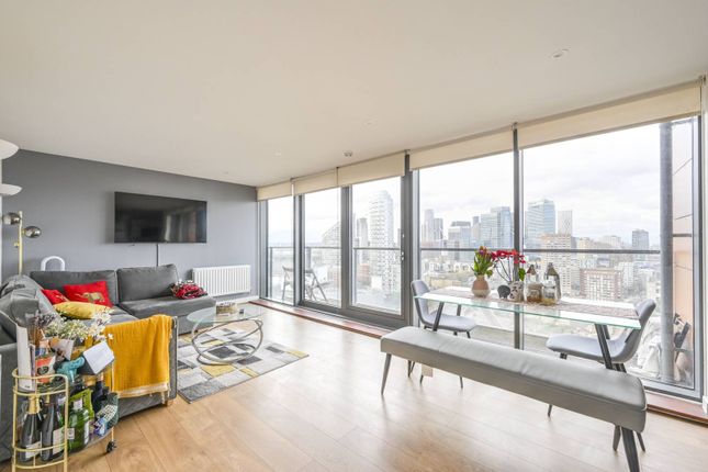 Thumbnail Flat for sale in Elektron Tower, Canary Wharf, London