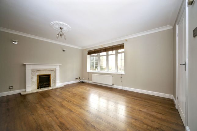 309 Billinge Road, Wigan photo 2
