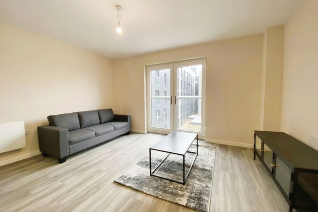 Thumbnail Flat to rent in Belltower House, City Road, Manchester