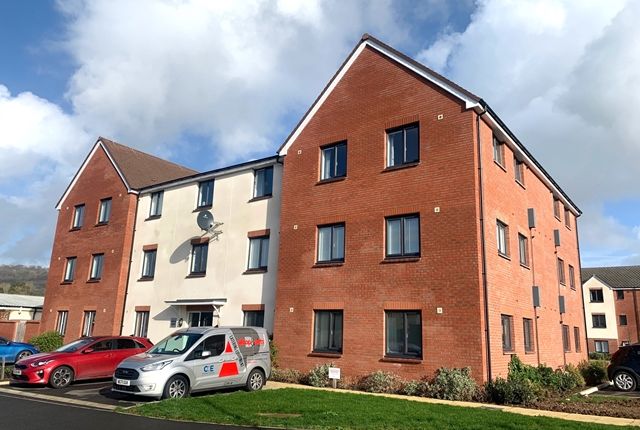 Thumbnail Flat for sale in Sion Close, Honiton