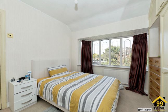 4, Marlow Drive, Sutton photo 4