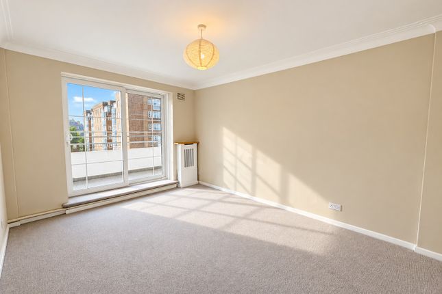 26, Wilbury Grange, Wilbury Road, Hove photo 2