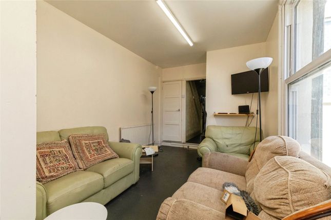 Room 5, 24, Muller Road, Bristol photo 5