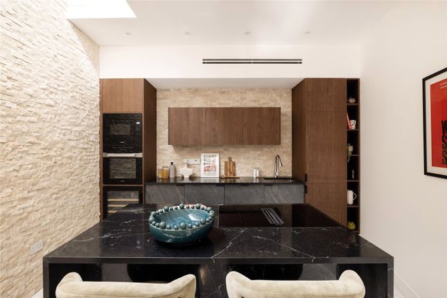 1, Lexham Mews, London photo 4