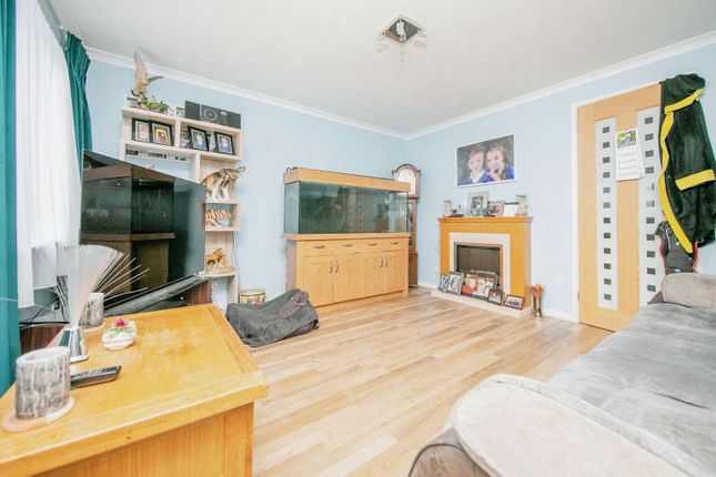 Flat for sale in Tortosa Close, Colchester