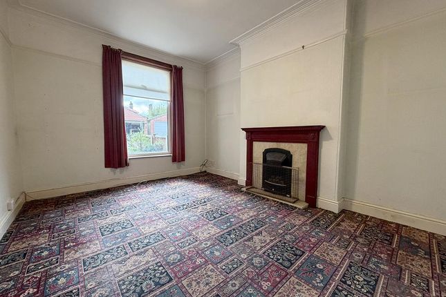 128, Stonefall Avenue, Harrogate photo 4