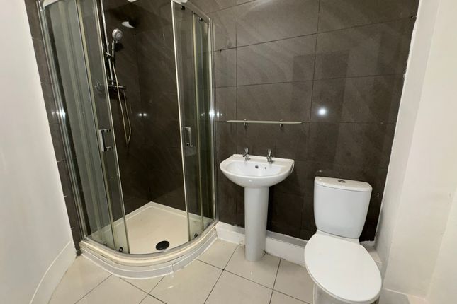 7, Grange Place, Birkenhead photo 5