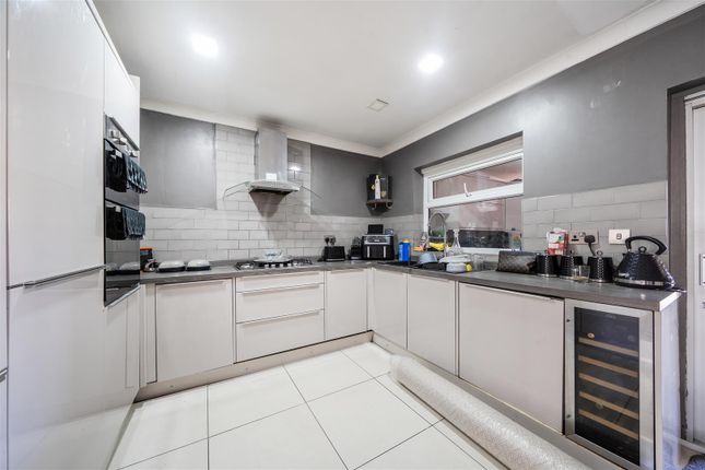 128, Ridgeway West, Sidcup photo 4