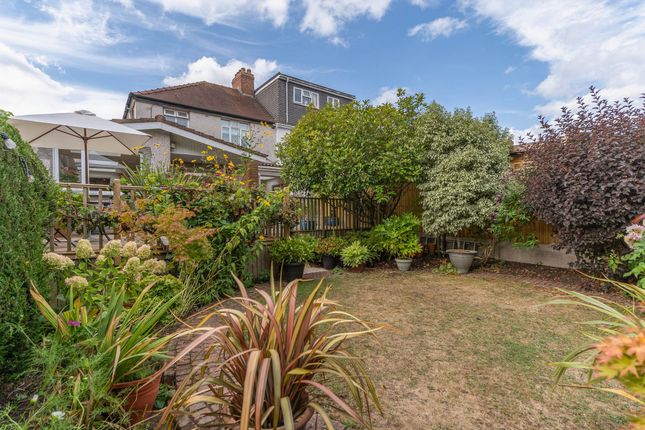 30 High Cross Road, Newport photo 4