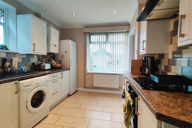39, Peckover Road, NORWICH photo 3