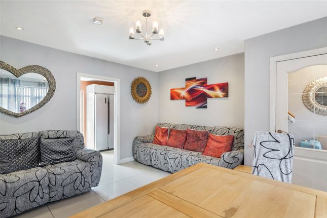 165, Clydesdale Avenue, South Lanarkshire photo 4