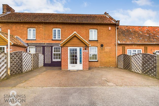 Thumbnail Terraced house for sale in Bury Road, Hepworth, Diss