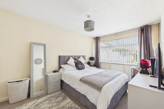 22, Sleigh Road, Sturry, Canterbury photo 4