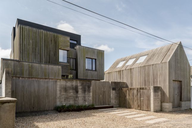 279940 - 20250424-The-Sea-House_Camber_Tmh-34_Hi_Res.Jpg