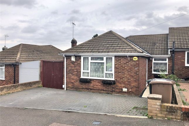 Thumbnail Bungalow for sale in Hillary Crescent, Luton, Bedfordshire
