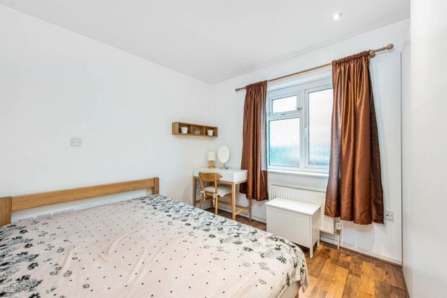 Thumbnail Flat for sale in Follett Street, Tower Hamlets, London