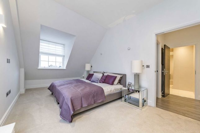 Flat 31, 2, Kew Bridge Road, Kew photo 4