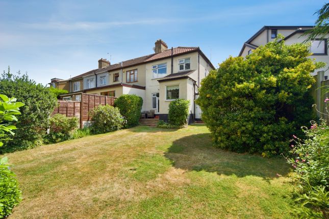 121, Riversdale Road, Romford photo 4