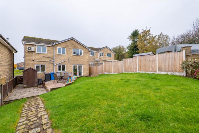 33, Fellstone Vale, Chorley photo 4