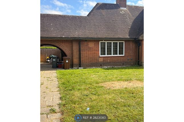 Fairholme, Staines Road, Feltham photo 2