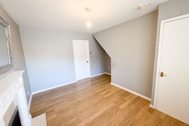 12, Althrop Grove, Stoke-on-Trent photo 5