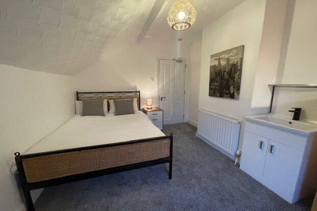 Room to rent in 157 Monks Road, Lincoln