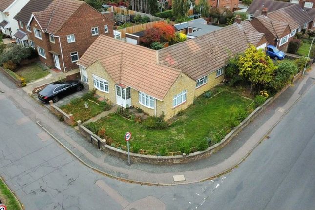 16, The Furlong, Bedford photo 2