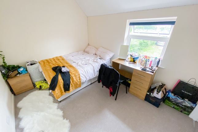 Room to rent in Stanmore Lane, Winchester