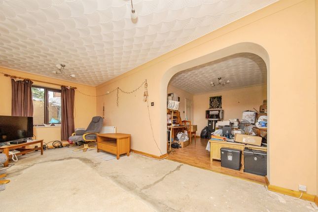 41, Worcester Road, Ipswich photo 3