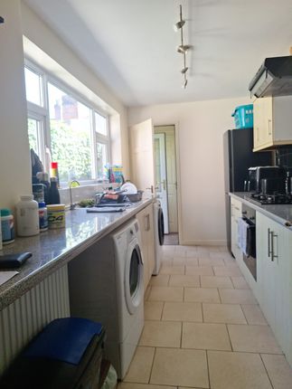 34 Upper Kincraig Street, Roath, Cardiff photo 3