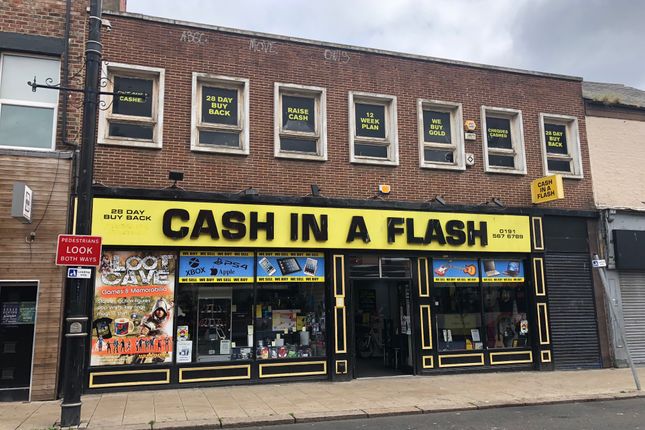 Retail premises to let in 14/15 Holmeside, Sunderland