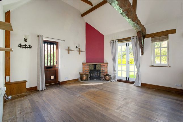 Detached house for sale in Little Ickford, Aylesbury, Buckinghamshire